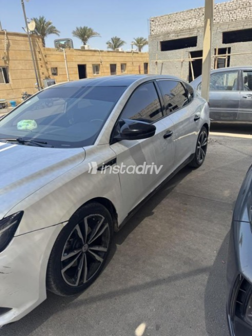 MG 6 2021 White Automatic Used for Sale in Greater Cairo ( Cairo + Giza) - 6