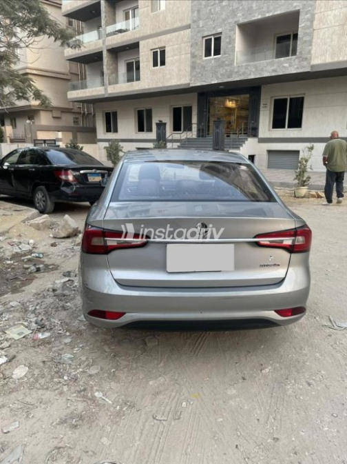 MG 5 2022 Silver Automatic Used for Sale in Cairo - 9
