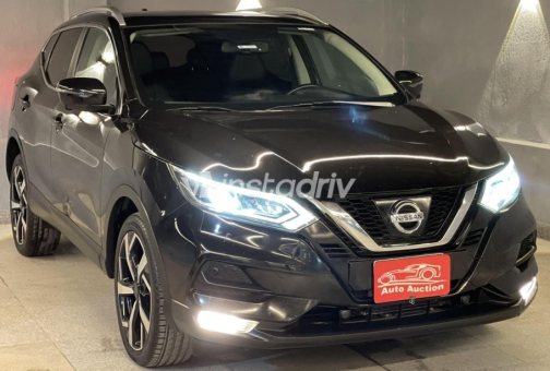 Nissan Qashqai 2018 Black Automatic Used for Sale in Cairo - 2