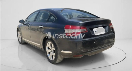 سيتروين C5 2015 أسود أوتوماتيك مستعملة للبيع في المعادى - 2