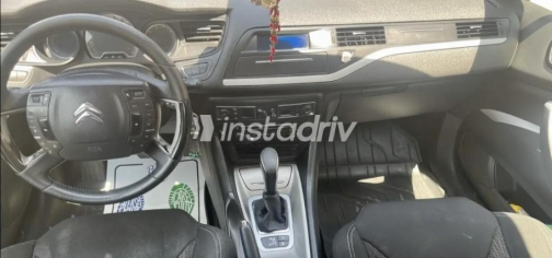 سيتروين C5 2015 أسود أوتوماتيك مستعملة للبيع في المعادى - 6