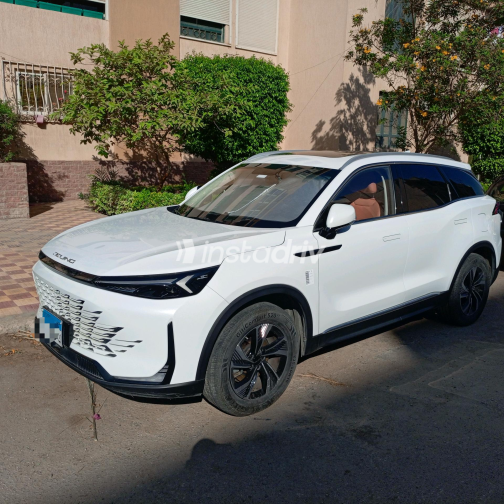 بايك X7 2025 أبيض أوتوماتيك مستعملة للبيع في القاهرة الكبرى ( القاهرة - الجيزة) - 1