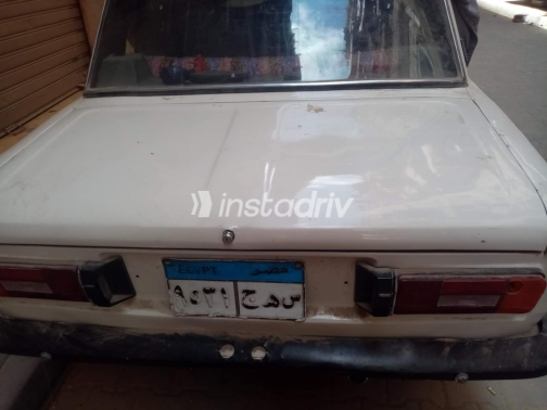 Lada 2104 1981 Beige Manual Used for Sale in Greater Cairo ( Cairo + Giza) - 6