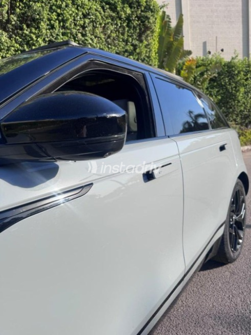 Land Rover Velar 2024 White Automatic Used for Sale in Cairo - 9