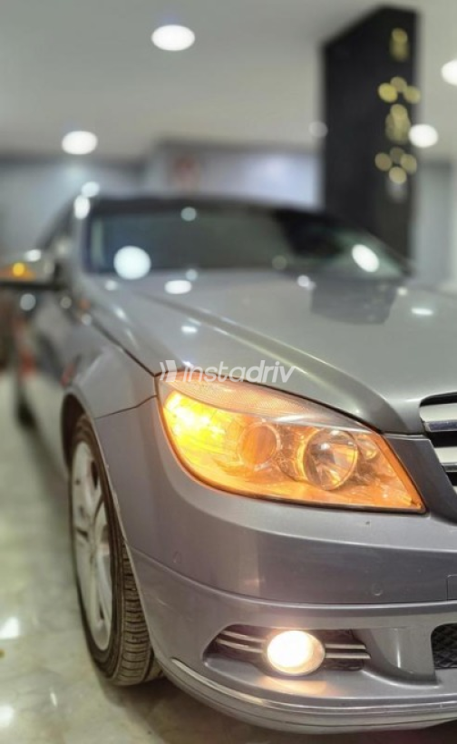 Mercedes C 180 2009 Silver Automatic Used for Sale in Zagazig - 6