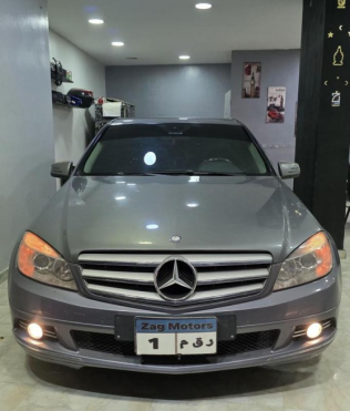Mercedes C 180 2009 Silver Automatic Used for Sale in Zagazig