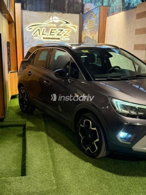 Opel Crossland 2021 White Automatic Used for Sale in Nasr city - 4