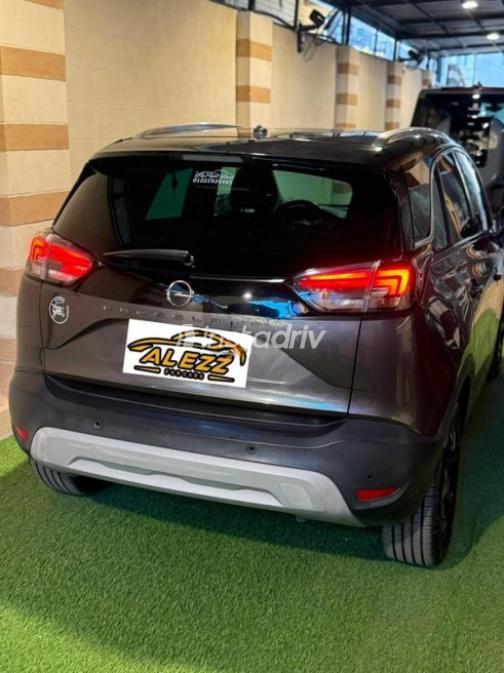 Opel Crossland 2021 White Automatic Used for Sale in Nasr city - 6