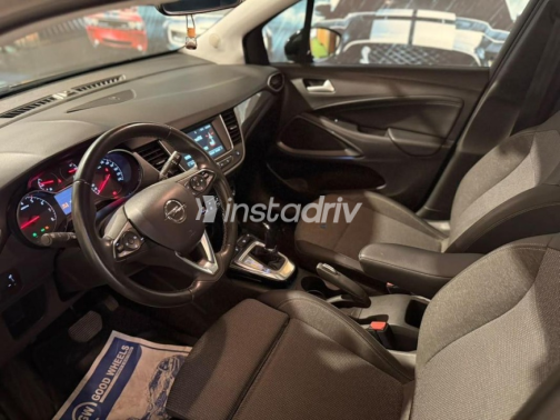 Opel Crossland 2021 White Automatic Used for Sale in Nasr city - 8