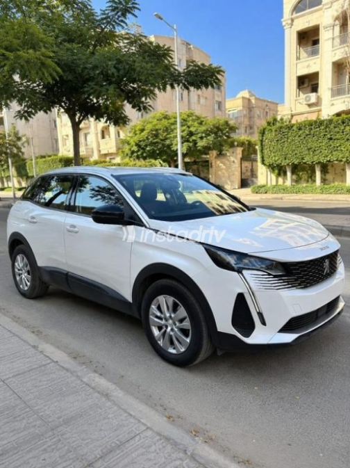 Peugeot 3008 2025 White Automatic Used for Sale in Cairo - 8