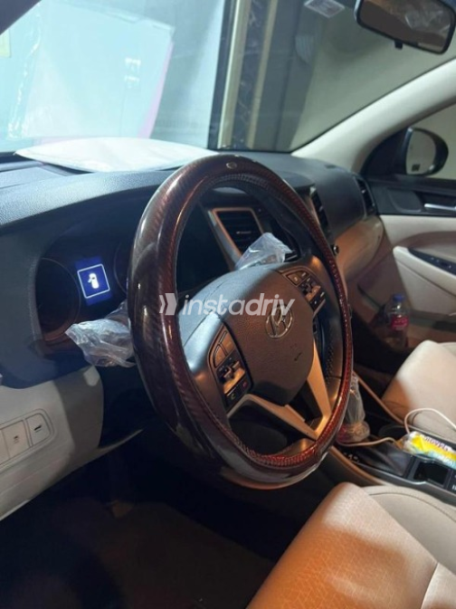 Hyundai Tucson 2017 White Automatic Used for Sale in Greater Cairo ( Cairo + Giza) - 7
