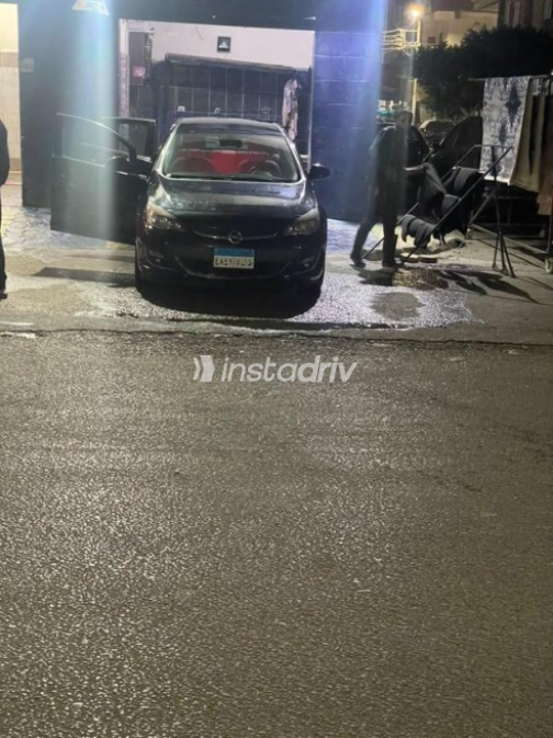 Opel Astra 2015 Black Automatic Used for Sale in Ismailia - 7