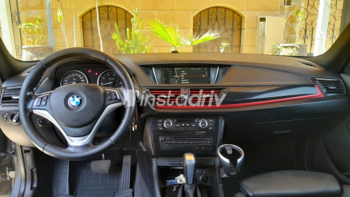 BMW X1 2015 Gray Automatic Used for Sale in Greater Cairo ( Cairo + Giza) - 3