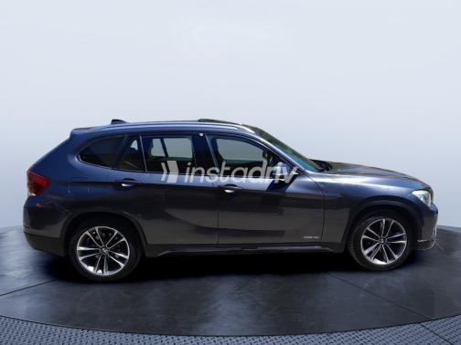 BMW X1 2015 Gray Automatic Used for Sale in Greater Cairo ( Cairo + Giza) - 4