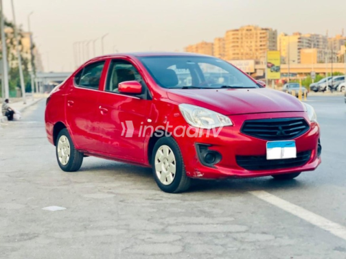 Mitsubishi Attrage 2014 Red Automatic Used for Sale in Cairo - 4
