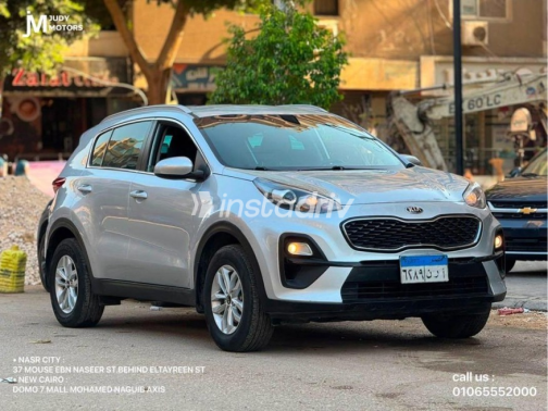 Kia Sportage 2021 Silver Automatic Used for Sale in Nasr city - 1