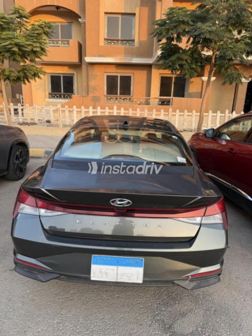 Hyundai Elantra CN7 2022 White Automatic Used for Sale in Greater Cairo ( Cairo + Giza) - 4