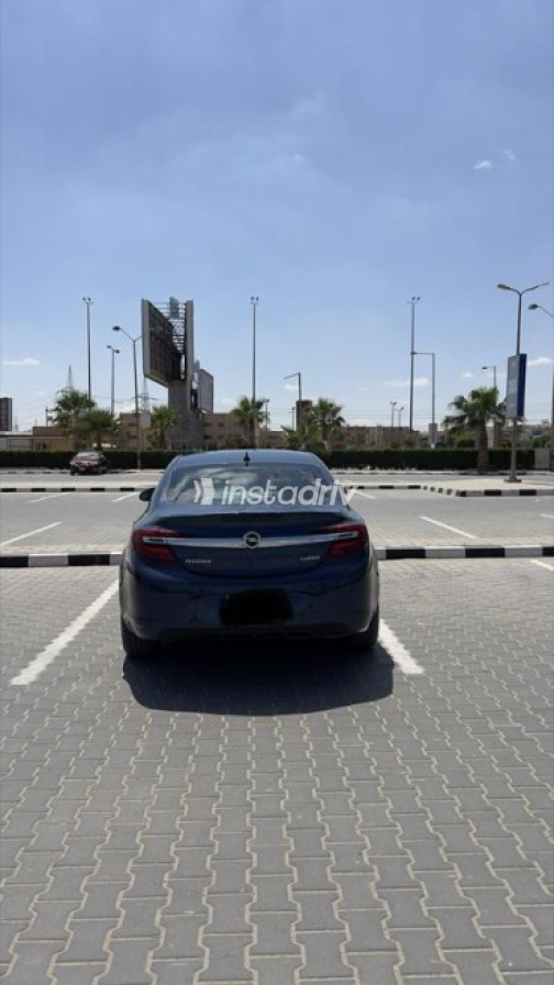 Opel Insignia 2017 White Automatic Used for Sale in Greater Cairo ( Cairo + Giza) - 2