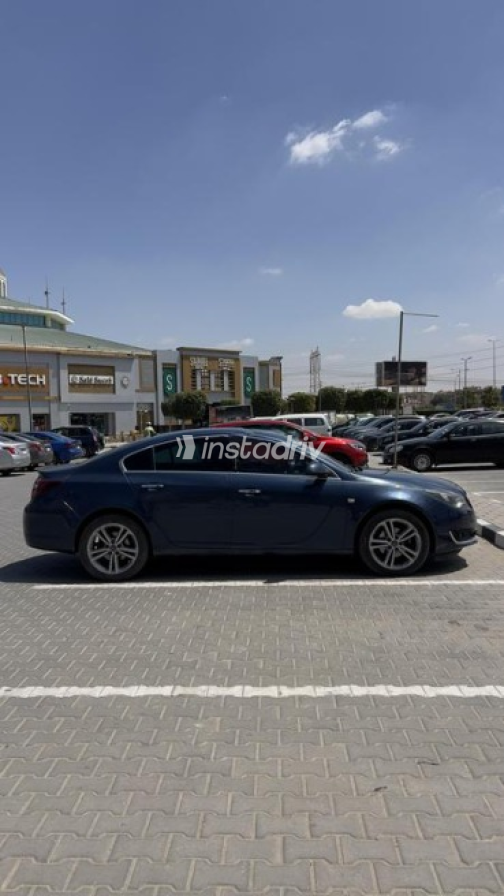 Opel Insignia 2017 White Automatic Used for Sale in Greater Cairo ( Cairo + Giza) - 4