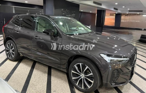 Volvo XC60 2024 Gray Automatic Used for Sale in Greater Cairo ( Cairo + Giza) - 3