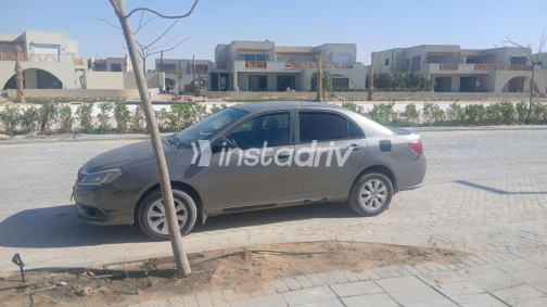 Byd F3 2020 White Automatic Used for Sale in Greater Cairo ( Cairo + Giza) - 5