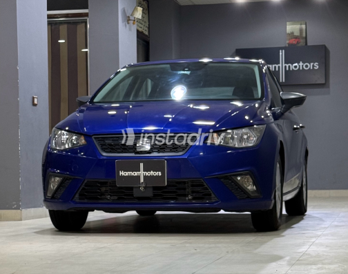 Seat Ibiza 2021 Blue Automatic Used for Sale in Greater Cairo ( Cairo + Giza) - 9