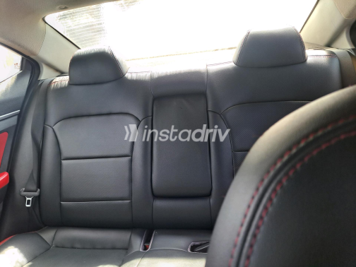 Hyundai Elantra AD 2019 Black Automatic Used for Sale in Greater Cairo ( Cairo + Giza) - 2