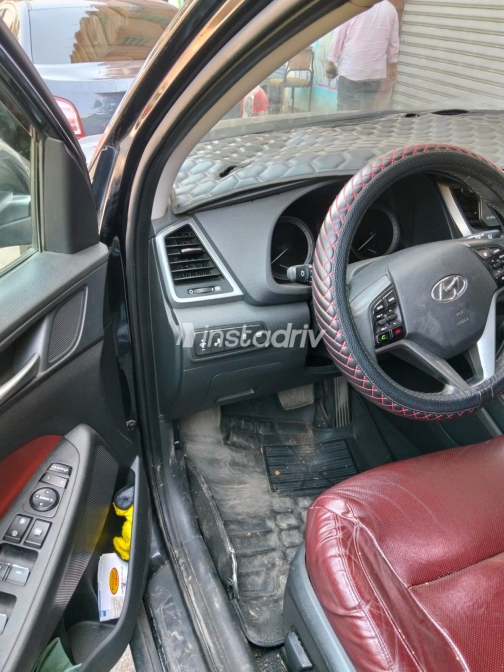 Hyundai Tucson 2018 Black Automatic Used for Sale in Greater Cairo ( Cairo + Giza) - 10