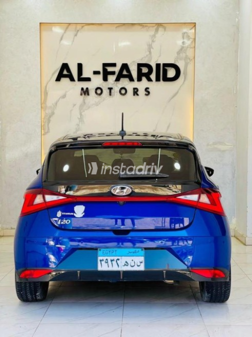 Hyundai I20 2022 Dark Blue Automatic Used for Sale in Greater Cairo ( Cairo + Giza) - 5