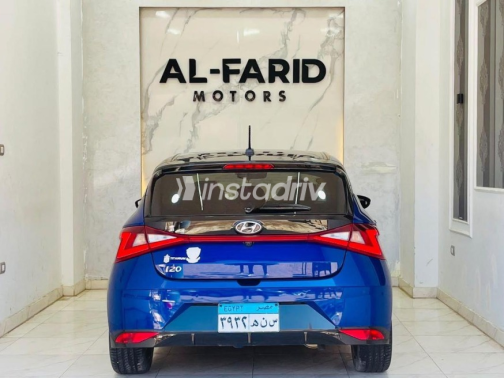Hyundai I20 2022 Dark Blue Automatic Used for Sale in Greater Cairo ( Cairo + Giza) - 6