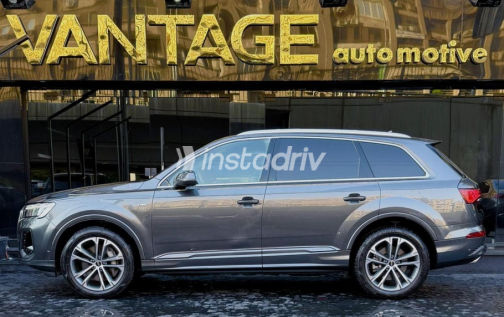 Audi Q7 2025 Gray Automatic Used for Sale in Cairo - 2