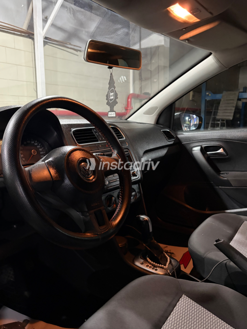 Volkswagen Polo 2011 Black Automatic Used for Sale in Greater Cairo ( Cairo + Giza) - 1