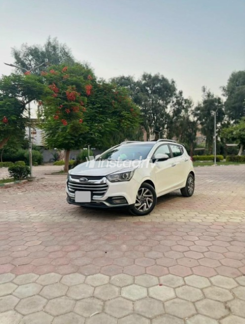 Jac S2 2019 White Automatic Used for Sale in Warraq - 6