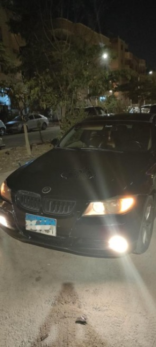 بي ام دبليو 316 2006 أسود أوتوماتيك مستعملة للبيع في العبور