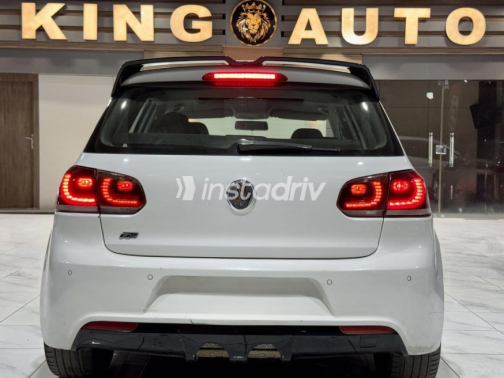 Volkswagen Golf 6 2012 White Automatic Used for Sale in Cairo - 5