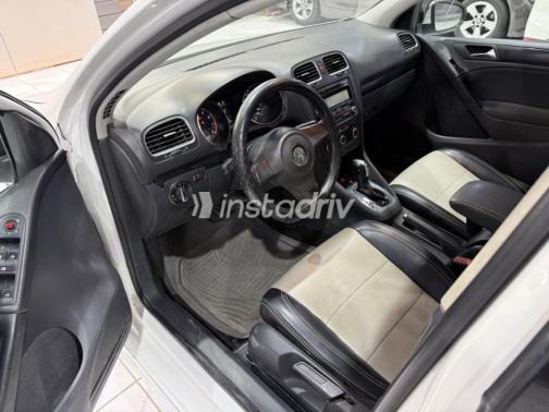 Volkswagen Golf 6 2012 White Automatic Used for Sale in Cairo - 10