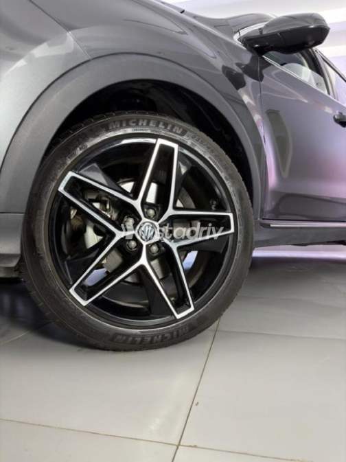 MG Rx5 2024 Gray Automatic Used for Sale in Cairo - 3