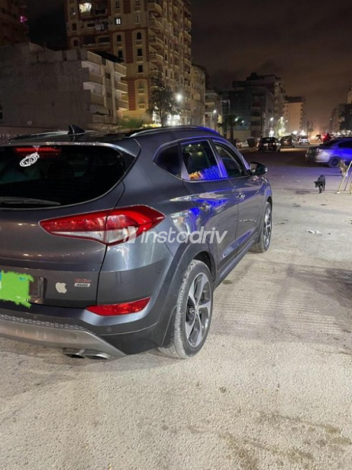 Hyundai Tucson Turbo GDI 2018 Dark Gray Automatic Used for Sale in Alexandria - 3
