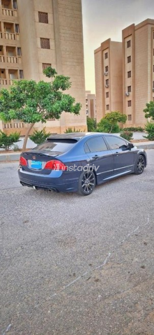 هوندا سيفك 2008 أزرق غامق أوتوماتيك مستعملة للبيع في مدينة بدر - 5