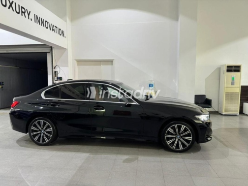 BMW 320 2026 Black Automatic Used for Sale in Maadi - 3