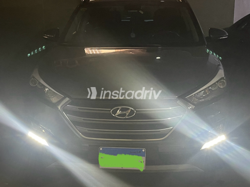 Hyundai Tucson 2018 Gray Automatic Used for Sale in Greater Cairo ( Cairo + Giza) - 4