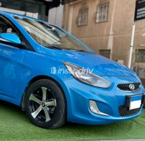 Hyundai Accent RB 2019 Blue Automatic Used for Sale in Cairo - 10