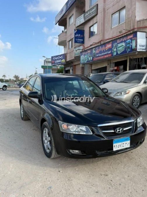 Hyundai Sonata 2010 Black Automatic Used for Sale in Alexandria - 3