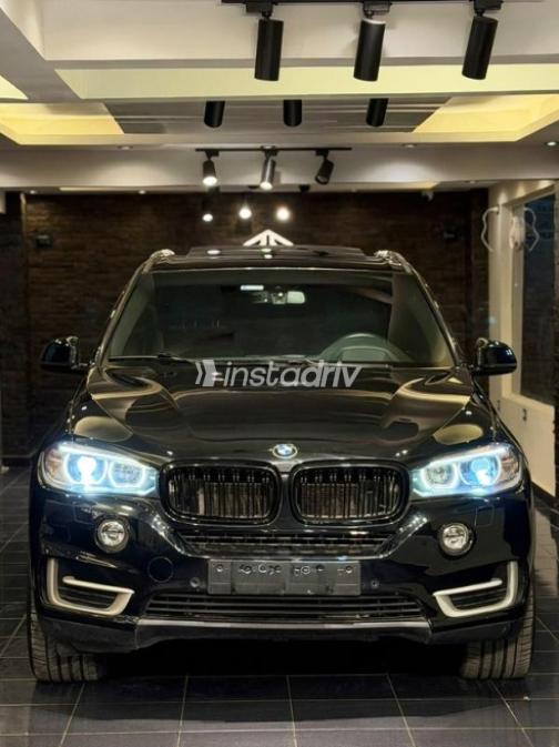 BMW X5 M 2017 Black Automatic Used for Sale in Cairo - 2