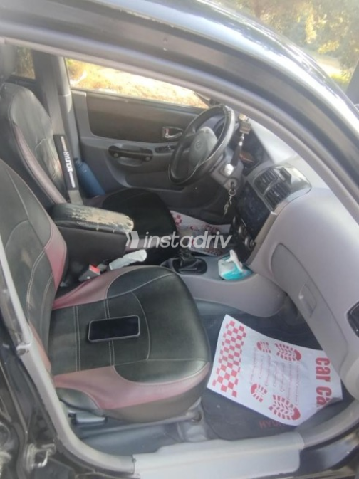 Hyundai Verna 2016 Black Automatic Used for Sale in Cairo - 3
