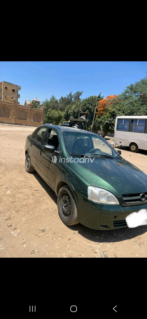 Opel Corsa 2005 Green Manual Used for Sale in Greater Cairo ( Cairo + Giza) - 4