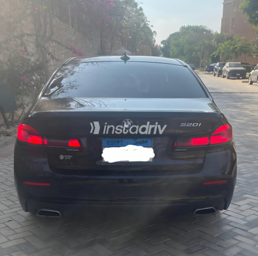 BMW 520 2023 Black Automatic Used for Sale in Greater Cairo ( Cairo + Giza) - 7