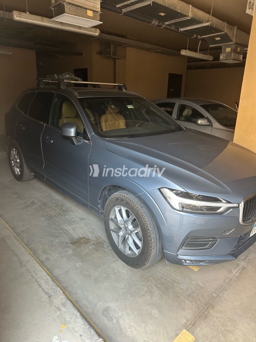 Volvo XC60 2020 Gray Automatic Used for Sale in Greater Cairo ( Cairo + Giza) - 1