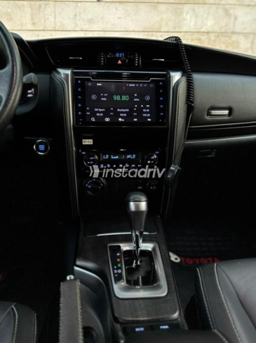 Toyota Fortuner 2023 Black Automatic Used for Sale in Nasr city - 9