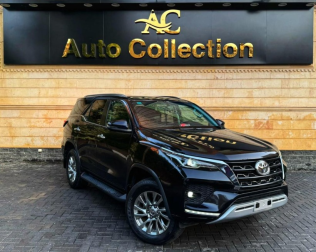 Toyota Fortuner 2023 Black Automatic Used for Sale in Nasr city